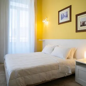 Vendégház Margherita, Catania-Fontanarossai nemzetközi repülőtér